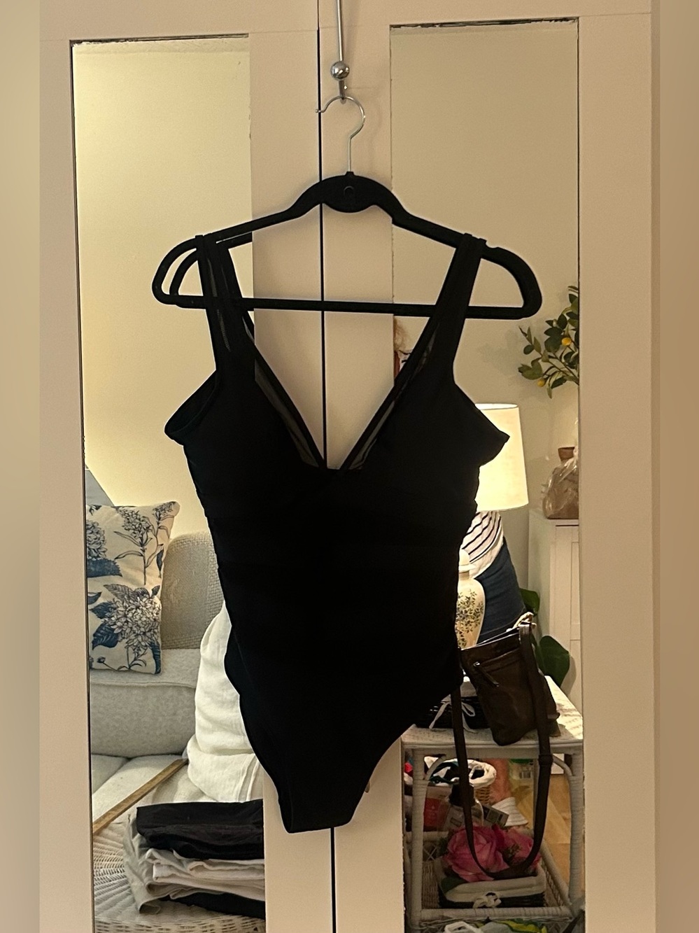 Cupshe Grace Bay Mesh V-Neck One Piece Swimsuit - Black / Size L